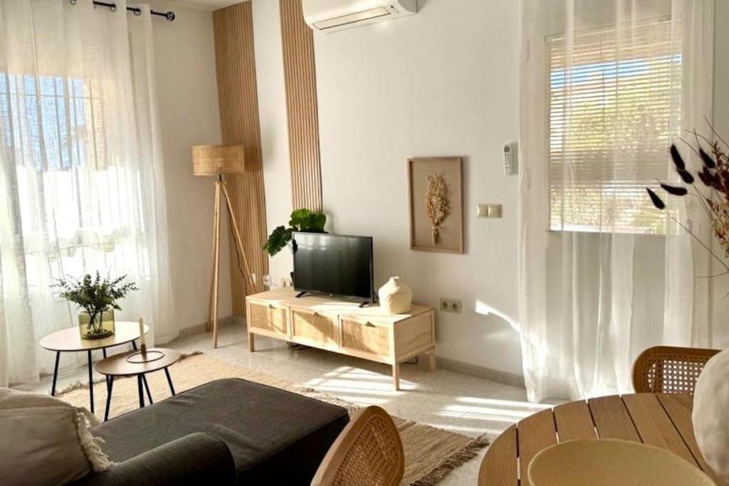 Nuevo Torrox Deluxe Beach & Piscina Екстер'єр фото